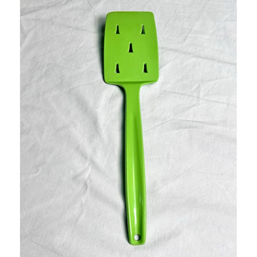 Vintage VIP SALES Green Slotted Spatula Turner Retro 1960s 1970s USA Kitchen